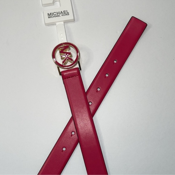 Michael Kors Genuine Leather women’s Belt MK buckle Pink. NWT